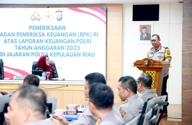 Kapolda Kepri Pimpin Taklimat Awal Pemeriksaan Laporan Keuangan Polri TA 2023