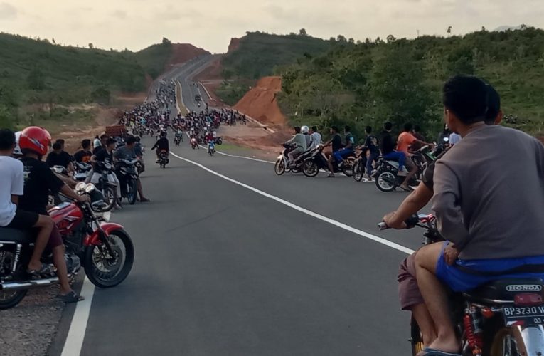 Menganggu Pengguna Jalan Raya Aksi Balap Liar Dibubarkan Satlantas Polres Bintan