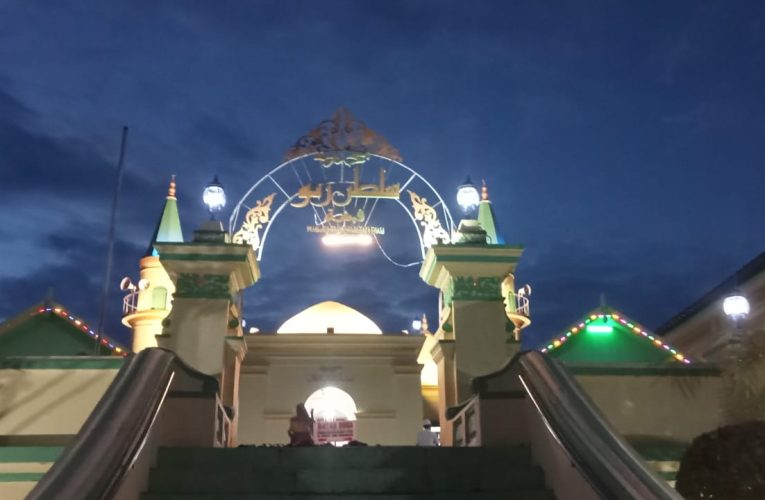 Mengungkap Keindahan dan Sejarah Pulau Penyengat di Tanjungpinang