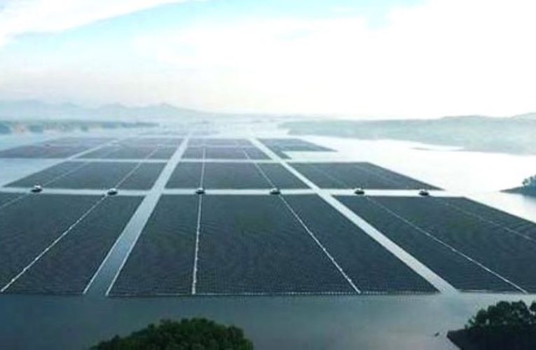 Batam Bangun PLTS Terapung Terbesar: Langkah Menuju Energi Ramah Lingkungan