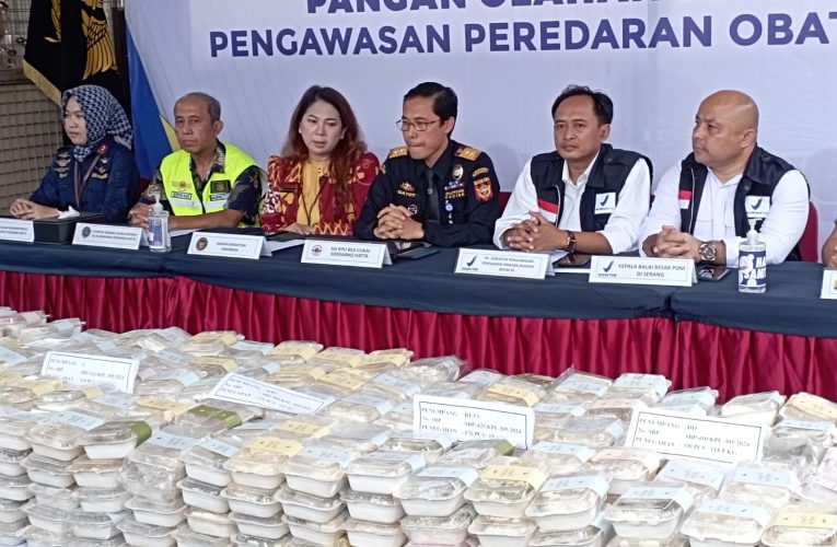 Bea Cukai Musnahkan 2.564 Roti Milk Bun Thailand Senilai Rp 400 Juta