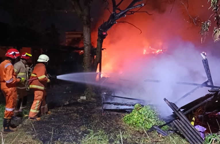 Rumah Kosong di Tanjungpinang Terbakar, Penghuni Sedang Dirawat di Rumah Sakit