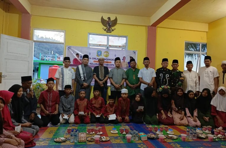 Cabjari Tarempa dan Pimpinan Lancang Kuning Buka Puasa bersama Anak Yatim dan Beri Santunan