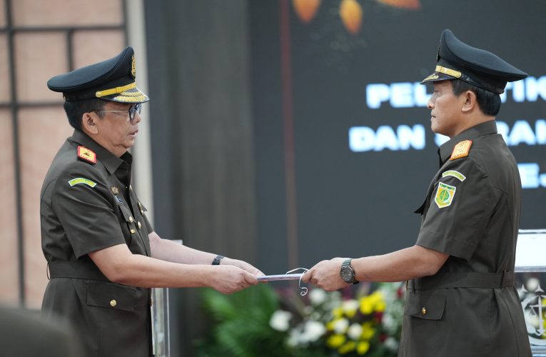 Jaksa Agung RI Lantik Teguh Subroto, SH., MH., Menjadi Kajati Kepri yang Baru