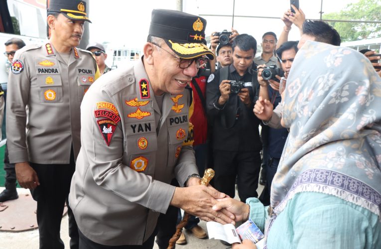 Polda Kepri Berikan 216 Tiket Kapal Gratis untuk Mudik Lebaran di Pelabuhan Domestik Punggur Batam