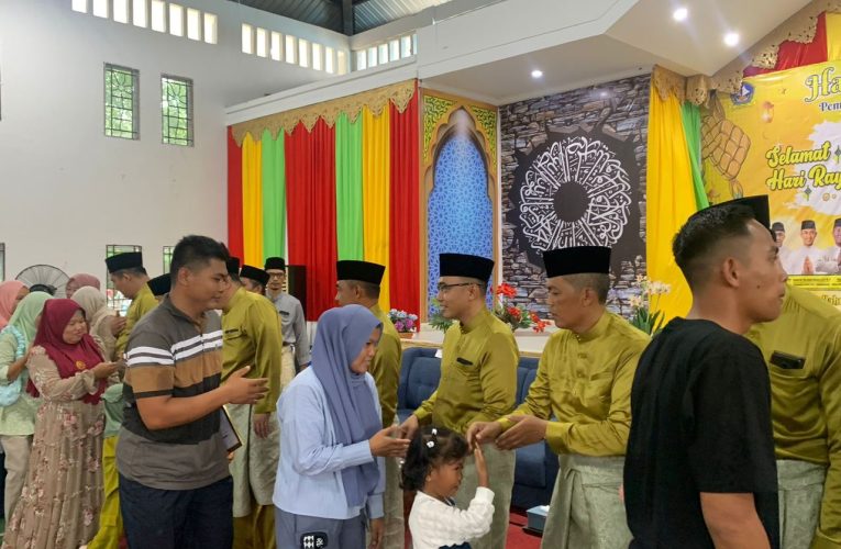 Halal Bi Halal Kapolres Bintan Bersama Dengan Bupati Bintan Beserta FKPD Bersama Masyarakat