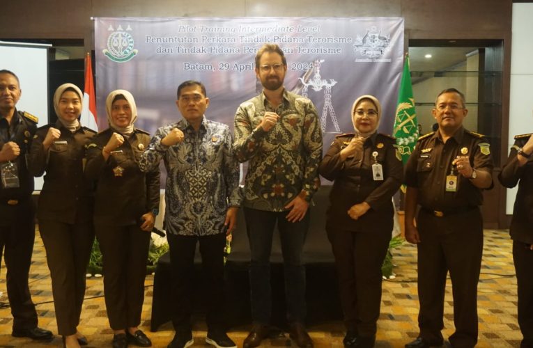 Diklat Terorisme Langsung Ditutup oleh Kapus Diklat Teknik Badiklat Kejaksaan RI
