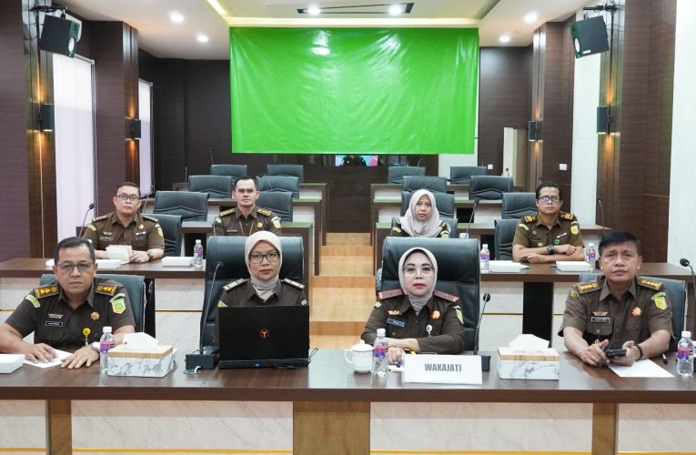 Jajaran Kejati Kepri dan Kejari Tanjungpinang Ikuti Penyampaian Hasil Survey SPAK, SPKP, dan SKM