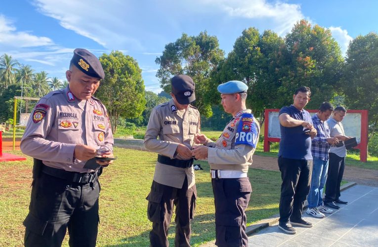 Bentuk Kedisiplinan, Kanit Provos Lakukan Pengecekan Kelengkapan dan Kerapian Personil Polsek Palmatak