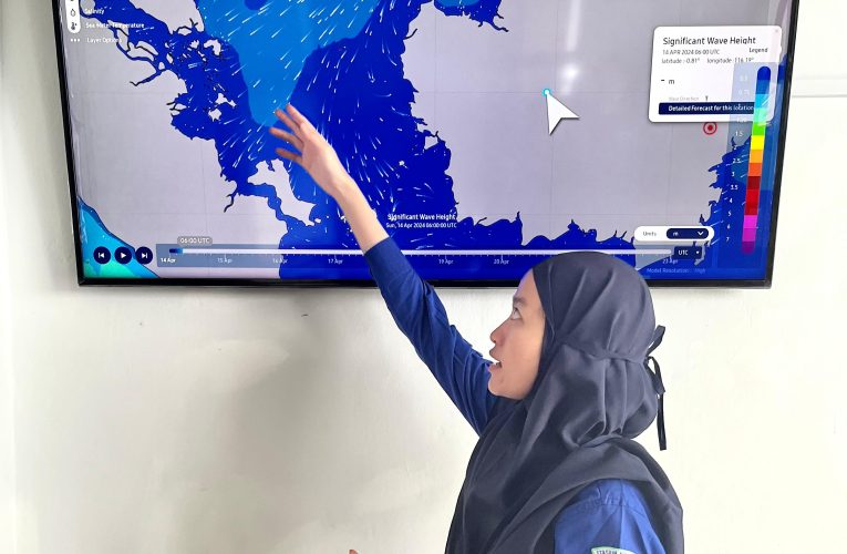 Hujan Deras Disertai Petir di Tanjungpinang, BMKG Prediksi Cuaca Ekstrem Hingga Tiga Hari Kedepan