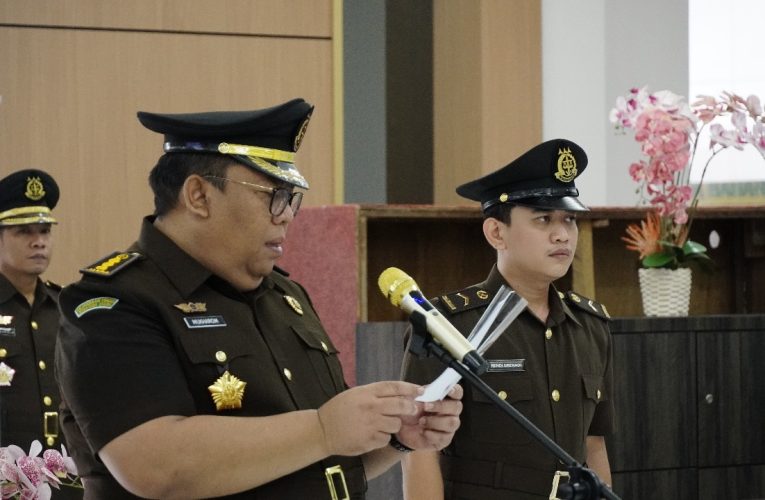 ASPIDSUS Kejati Kepri Pimpin Upacara Hari Kebangkitan Nasional Ke-116 Tahun 2024