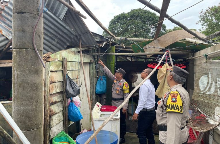 Peduli Korban Bencana, Polres Bintan Berikan Bantuan