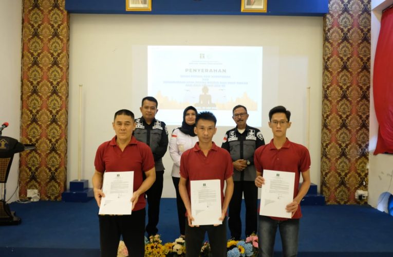 Tiga Warga Binaan Rutan Kelas I Tanjungpinang Mendapatkan Remisi Khusus Waisak 2568 BE/2024 M