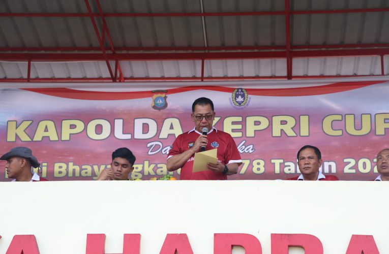 Jelang Hari Bhayangkara ke-78, Kapolda Kepri Buka Turnamen Sepak Bola Kapolda Cup 2024