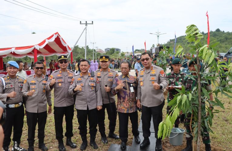 Panglima TNI Resmikan Flat Kogabwilhan I di Tanjungpinang, Kapolda dan Kapolresta Turut Hadir