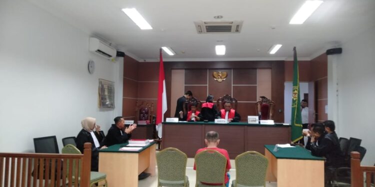 Majelis Hakim PN Batam Sependapat dengan Tuntutan Penuntut Umum, Vonis Hukuman Mati Dijatuhkan dalam Kasus Pembunuhan Mantan Direktur RSUD Padang Sidempuan