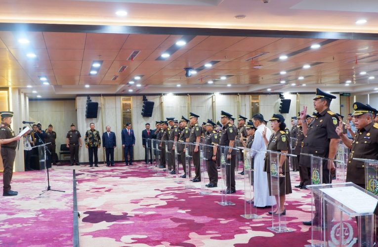 Jaksa Agung ST Burhanuddin Melantik Pejabat Baru di Lingkungan Kejaksaan Agung
