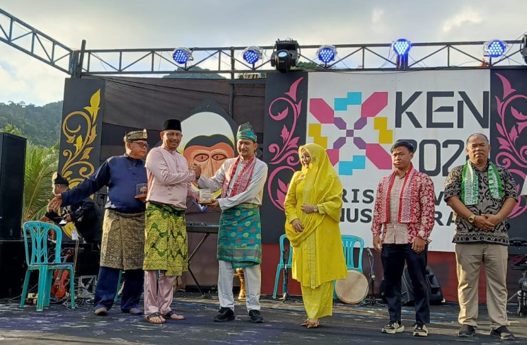 28 Kapal Yacht Penuhi Pantai Melang dalam Event Festival Internasional Folklore 2024