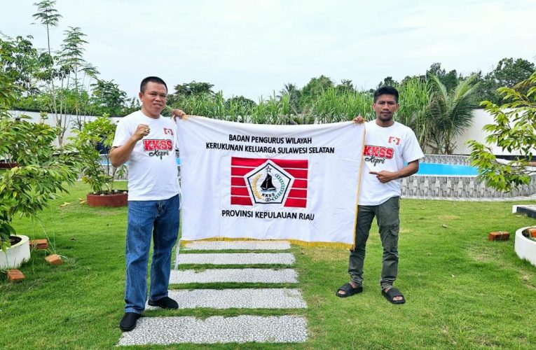 Jelang Tanding, Ketua BPW KKSS Kepri Lepas Atlet MMA Fadelullah