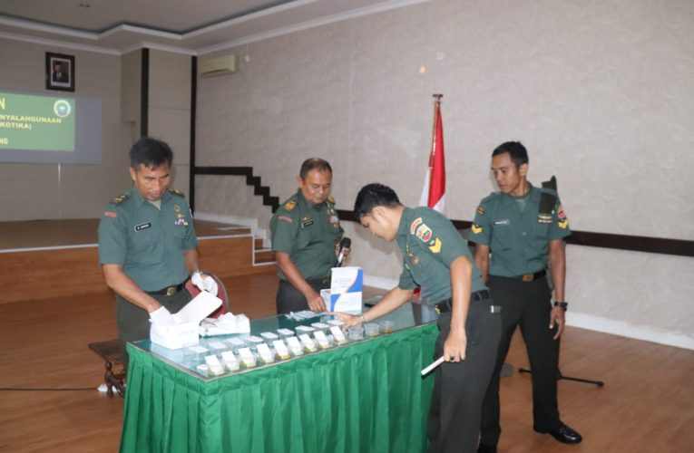 Pastikan Personelnya Bebas Narkoba, Kodim 0315/Tanjungpinang Gelar Tes Urine Pada Kegiatan P4GN Semester I Tahun 2024