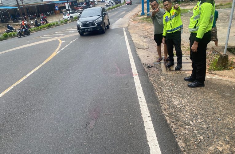 Kecelakaan Lalu Lintas di Simpang Batu 8 Atas: Truk Tabrak Motor, Dua Orang Terluka