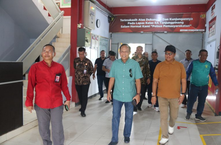 Sesditjenpas Supriyanto Kunjungi Lapas Kelas IIA Tanjungpinang, Dorong Potensi Pemasyarakatan dan Apresiasi Program SAE
