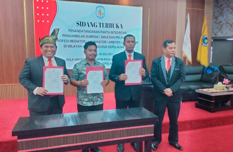 Dewan Sengketa Indonesia Lantik 26 Mediator, Ajudikator, Arbiter, dan Likuidator di Kepri