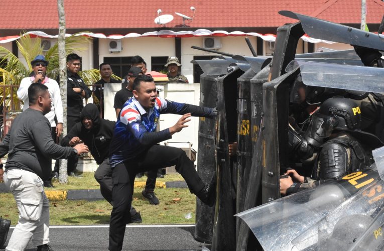 Polres Bintan dan Brimob Lakukan Latihan Sispamkota Menjelang Pilkada 2024