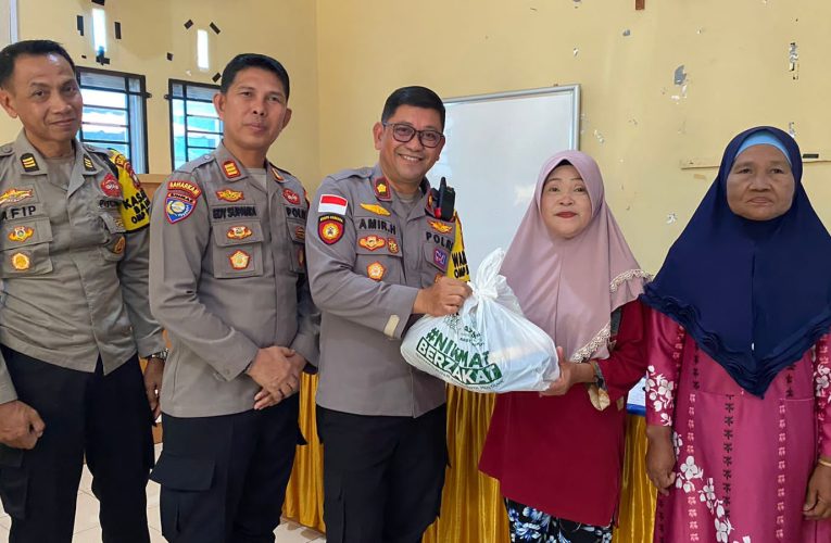 Masyarakat Desa Tembeling Mengajukan Permintaan Perbaikan Tiang Listrik pada Jumat Curhat