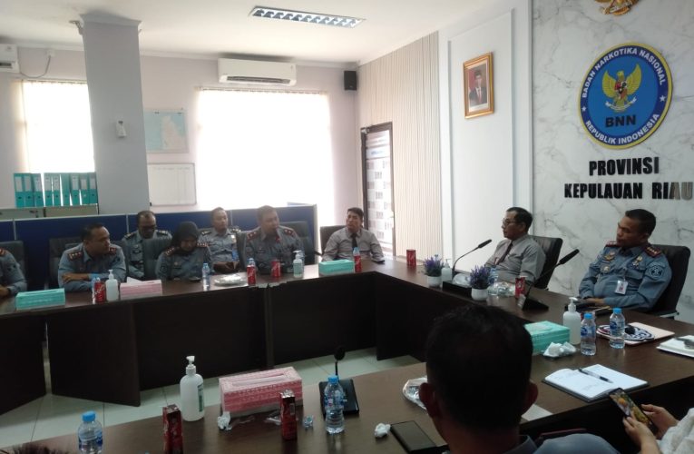 Sinergi Antarlembaga: Bapas Batam Kunjungi BNNP Kepri untuk Penanganan Narkoba
