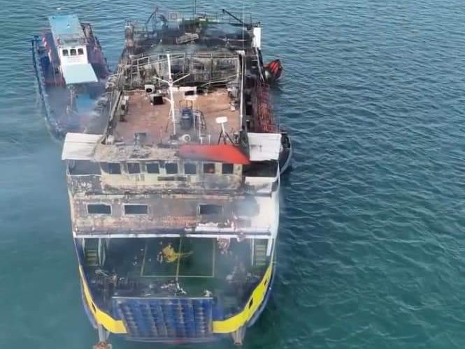 KMP Tandemand Terbakar di Perairan Kasam, Seluruh Kru Selamat