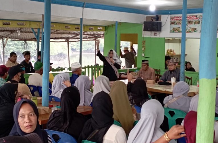 Pasangan Rahma-Rizha Serap Aspirasi Nelayan dan Generasi Muda di Kampung Kolam
