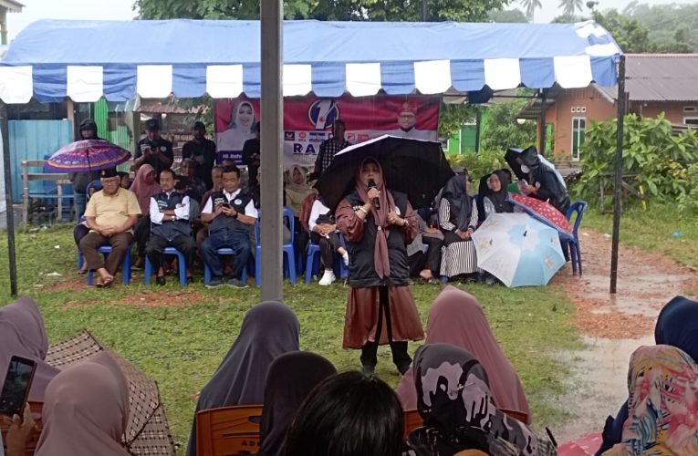 Hujan Deras Tak Surutkan Semangat Rahma Kampanye di Pulau Penyengat, Fokus pada Pengembangan Infrastruktur dan UKM