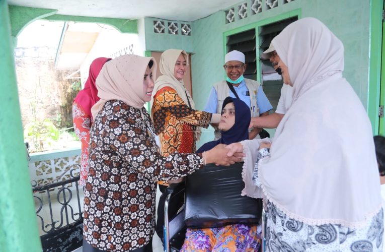 Rahma, Rutin Beri Bantuan kepada Penyandang Disabilitas Selama Masa Jabatannya Sebagai Walikota