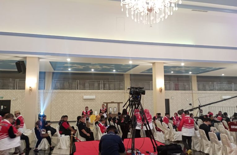 Kehadiran Paslon dalam Debat Pilkada Tanjungpinang