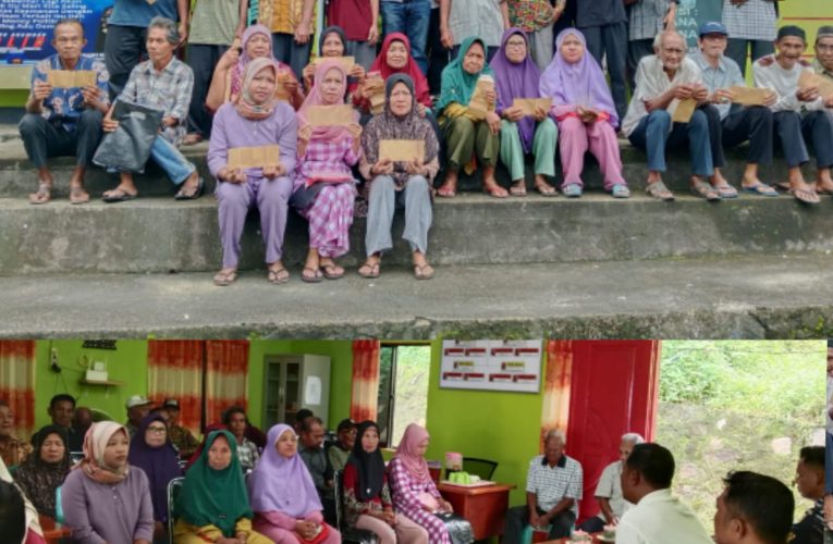 Kades Mampok Darmawizar Salurkan BLT DD Terakhir Tahun 2024 kepada 36 KPM