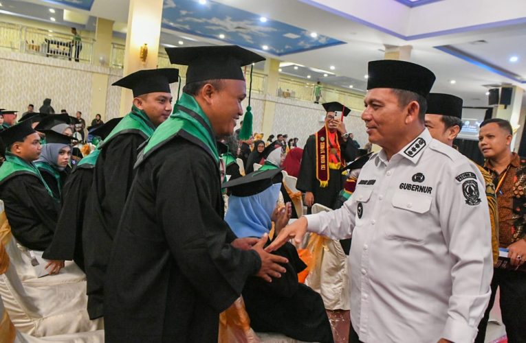Gubernur Ansar Ajak Wisudawan STAIN Kepri Jadi SDM Unggul untuk Kemajuan Bangsa
