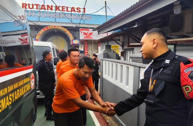 24 Warga Binaan Rutan Tanjungpinang Dipindahkan ke Lapas Kelas IIA Jelang Nataru