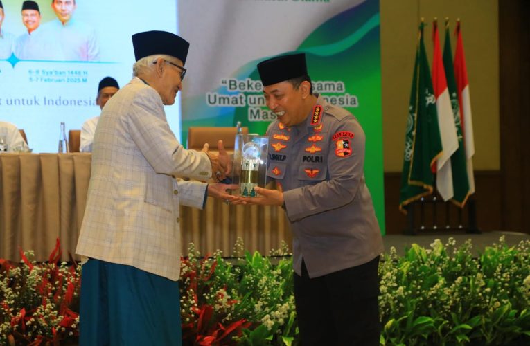 Kapolri: Rekrutmen Jalur Santri Tetap Jadi Program Prioritas