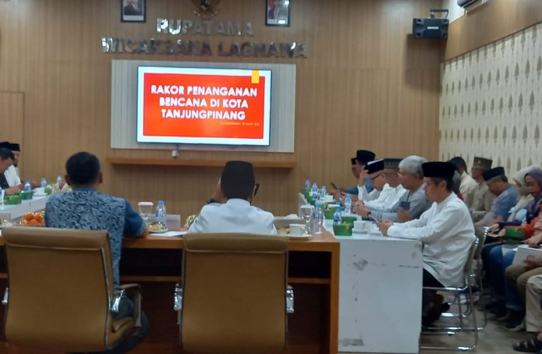 Pemko Tanjungpinang Gelar Rapat Koordinasi Antisipasi Bencana Alam Akibat Cuaca Ekstrem