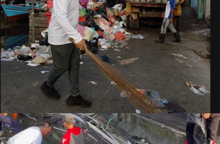 Bupati Anambas Turun Langsung dalam Kegiatan Jumat Bersih di Kelurahan Tarempa, Dorong Masyarakat Jaga Kebersihan Lingkungan