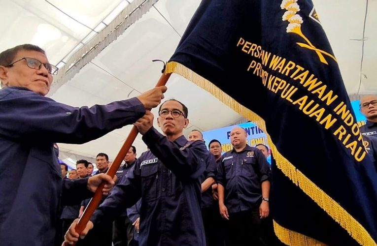 PWI Kepri Akan Tempuh Jalur Hukum Terkait Penyalahgunaan Logo dan Atribut Organisasi
