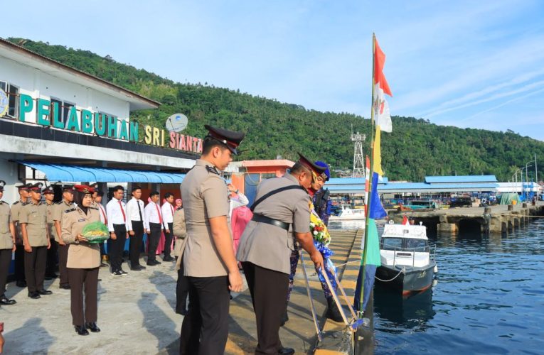Peringati Hari Bhayangkara Ke-79, Polres Anambas Gelar Upacara Tabur Bunga
