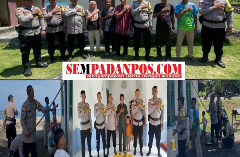 Sambut HUT Bhayangkara Ke-79, Bhabinkamtibmas Polsek Jemaja Beri Bantuan Cat dan Laksanakan Bakti Sosial di Surau Al’Amin