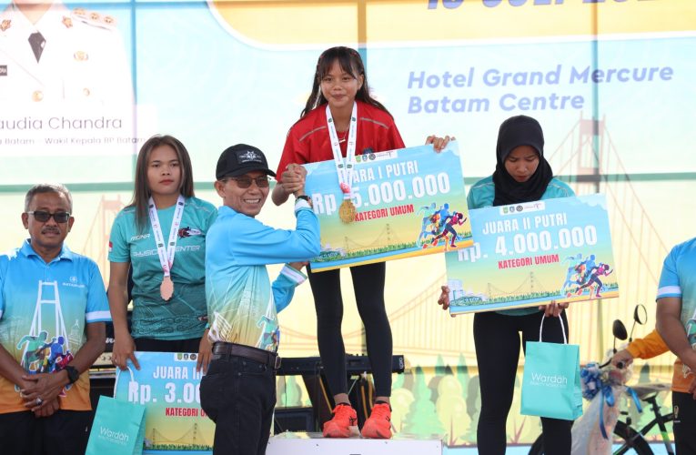 Batam 10K 2025 Resmi Dibuka, 1.215 Pelari Meriahkan Ajang Sport Tourism Internasional