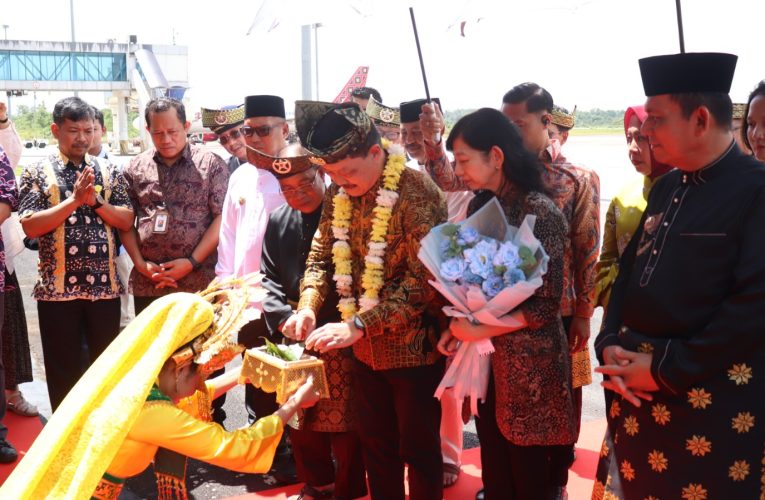 Jehezkiel Devy Sudarso Resmi Bertugas sebagai Kajati Kepri: Siap Tegakkan Hukum secara Profesional, Humanis, dan Berkeadilan