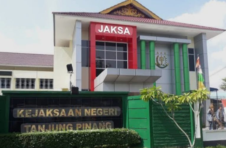 Ironis, Korban Penganiayaan Jadi Tersangka: Kuasa Hukum Pertanyakan Legalitas Penahanan oleh Kejari Tanjungpinang