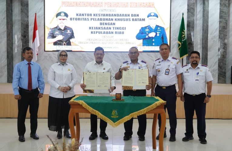 Kejati Kepri dan KSOP Batam Teken MoU Strategis Lindungi Aset Negara dan Tegakkan Hukum di Sektor Maritim