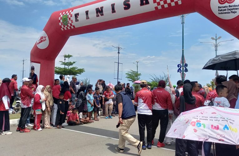 Ratusan Regu Meriahkan Gerak Jalan 17 Km Kota Tanjungpinang