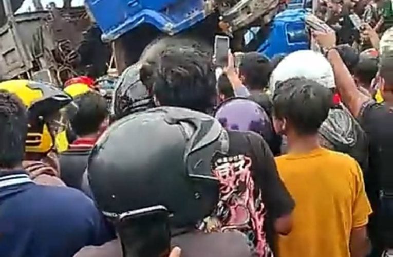 Kecelakaan Maut Truk Crane di Simpang Tiban Batam, Satu Orang Tewas dan Beberapa Terluka